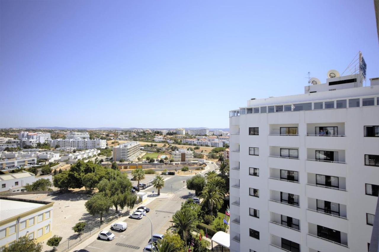 Sea View Apartment - 3 Swimming Pool & Fitness Albufeira Eksteriør bilde