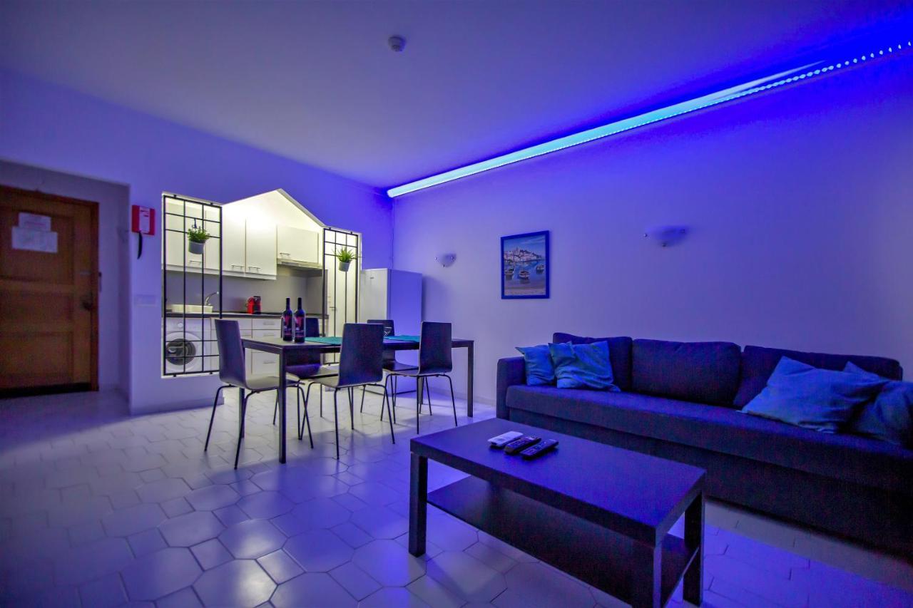 Sea View Apartment - 3 Swimming Pool & Fitness Albufeira Eksteriør bilde